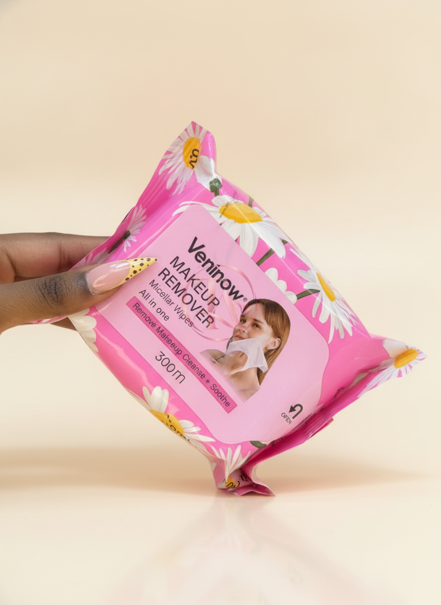 MAKE UP REMOVER WIPES WITH MICELLAR WATER