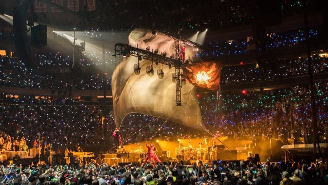 Updated Big Boat Makes Stop At Soul Planet Phish Ends