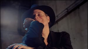 Gary Lucas