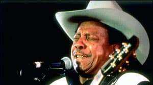 Lonnie Brooks Tour History He recorded some songs under… … lonnie brooks tour history