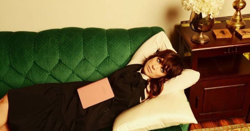 Nicole Atkins Press Crop 2017