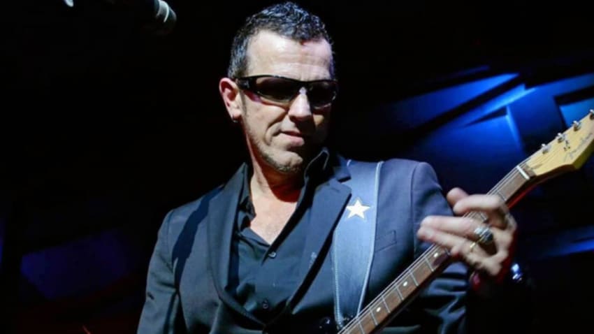 Gary Hoey