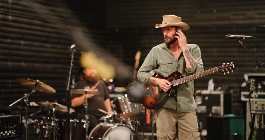 Ray LaMontagne 2018 Press Crop