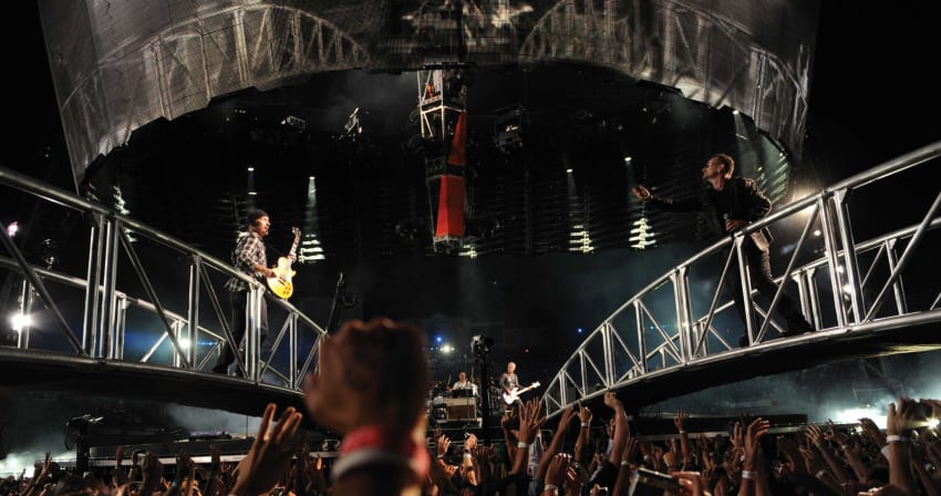 U2