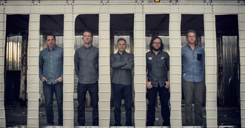 Infamous Stringdusters press image
