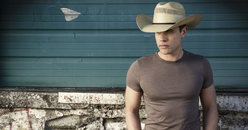 Dustin Lynch