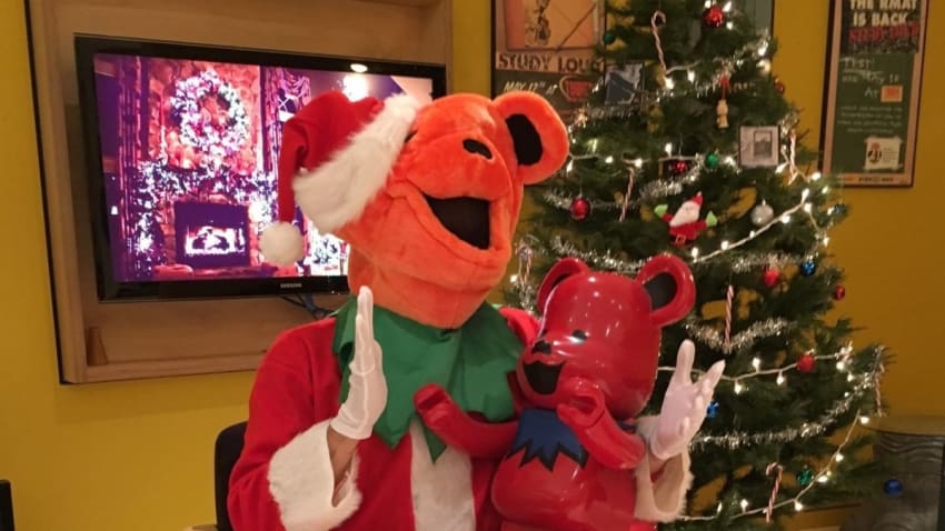 Grateful Dead Share 'Run Run Rudolph'