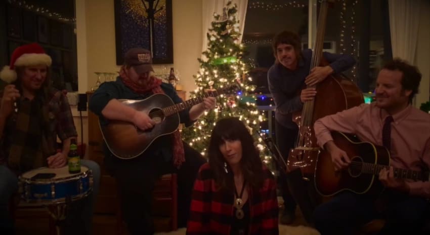 Nicki Bluhm Christmas Screengrab 2