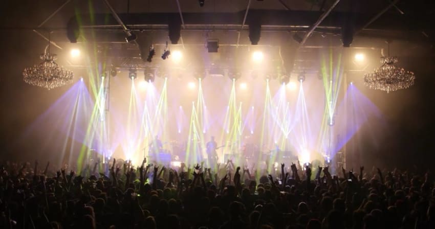 Umphrey's McGee Denver Night 1 Crop