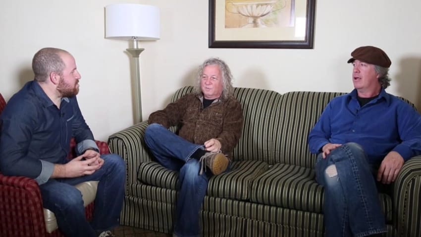 ‘Apparently This Matters’ Interviews Tim Carbone & Andy Goessling Of Railroad Earth