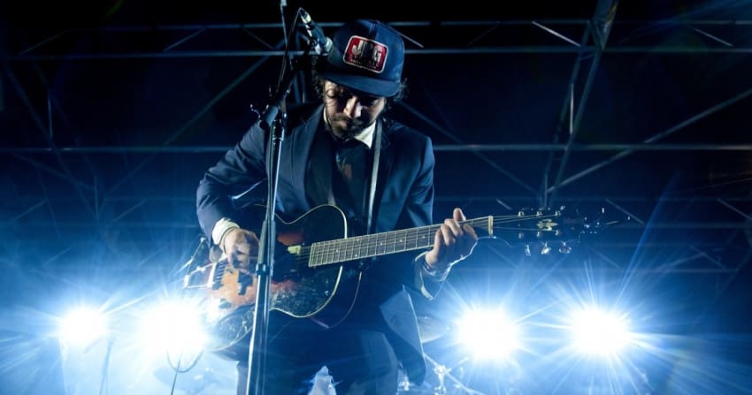 Shakey Graves Live Press Crop