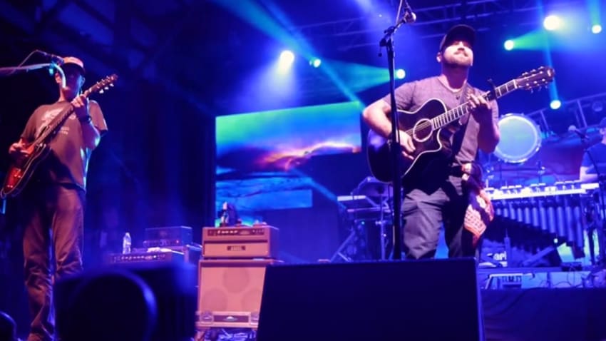 Zac Brown Guests With moe. On 'The Weight' At Summer Camp 2014