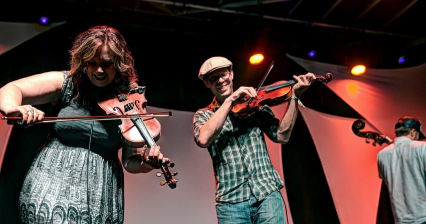 Nate Sipe Pert Near Allie Krall Kaiz Crop