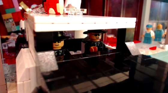 Blues Brothers Chase Scene Recreated With Legos