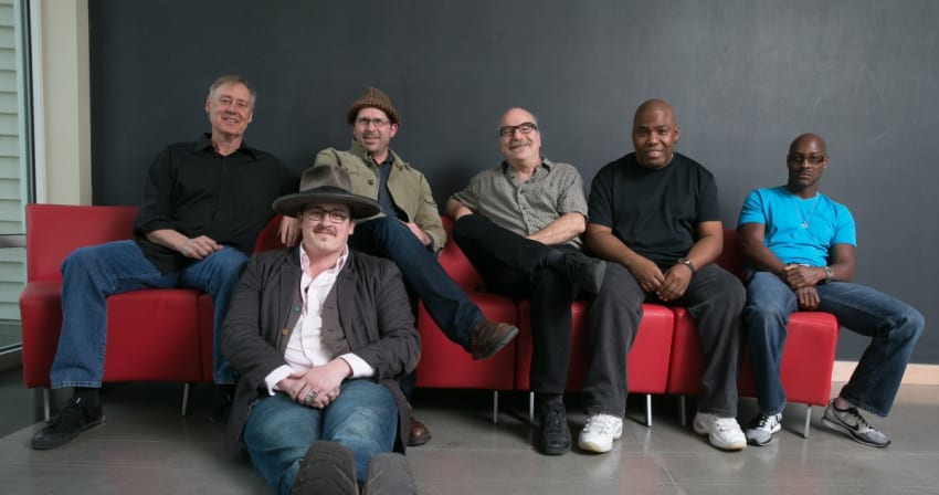 Bruce Hornsby & The Noisemakers Press Crop 3 Michael Martin