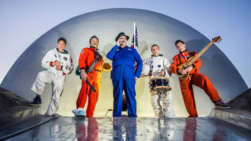 Blues Traveler