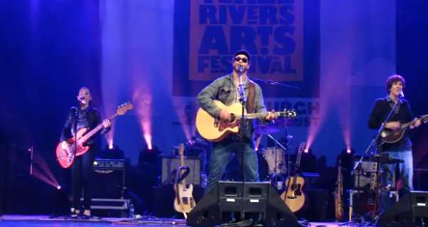 Cover Alert | Amos Lee Covers Queen & Beyonce