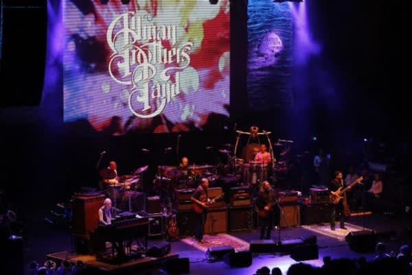 Allman Brothers Say Farewell With Three Sets At Beacon