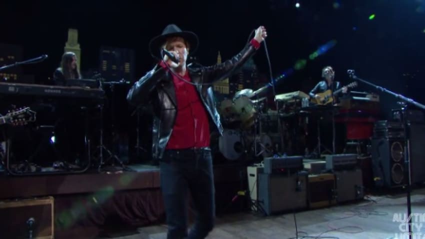 Preview | Beck Performs Loser On Austin City Limits Premiere