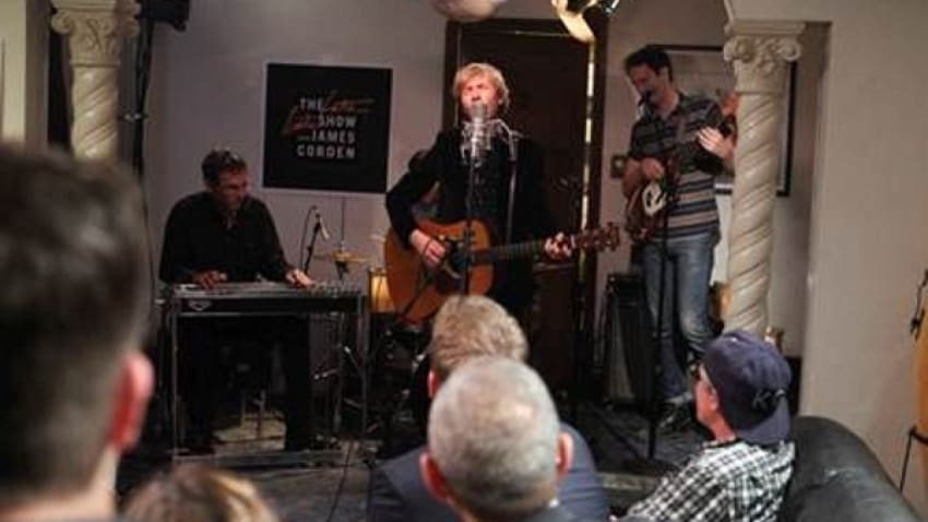 DVR Rewind | Beck Plays Living Room Of Strangers House
