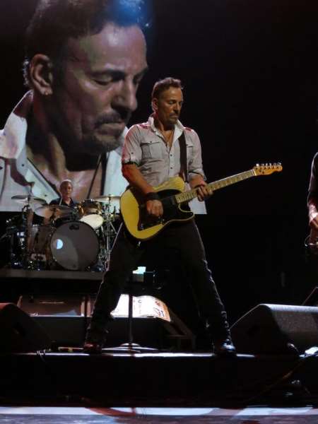 Bruce Springsteen Continues To Switch It Up In Tampa