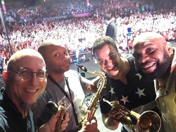Guests & Debuts For Dave Matthews Band In Hartford