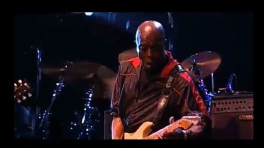 Flashback | Buddy Guy Duels With Derek, Warren & Trey