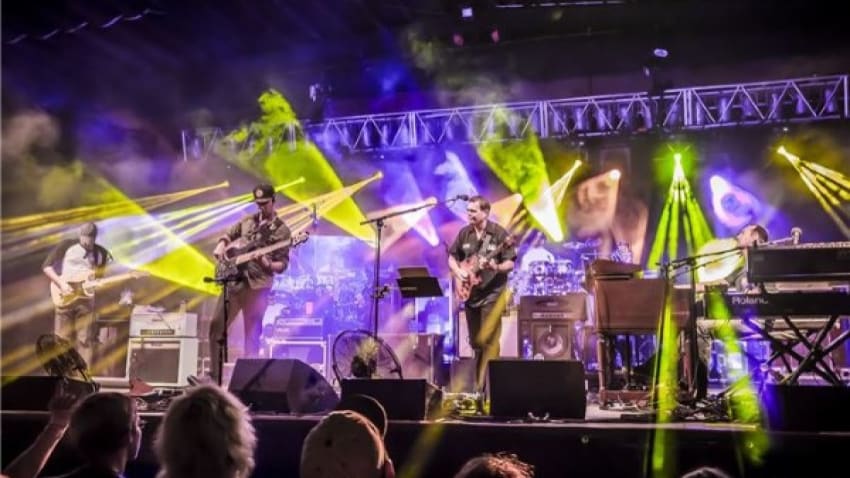 10 Things We Learned From Umphreys Ask Me Anything