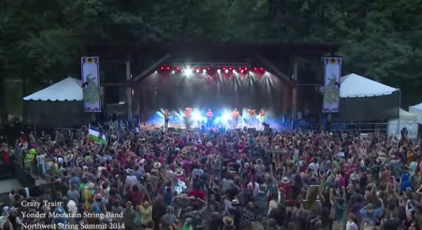 Pro-Shot Video | Yonder Mountain & Guests Cover Crazy Train