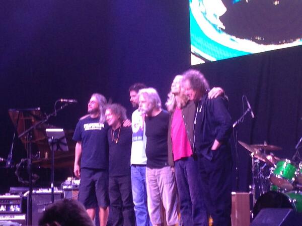 Bob Weir And RatDog Don't Let Go At 900th Show
