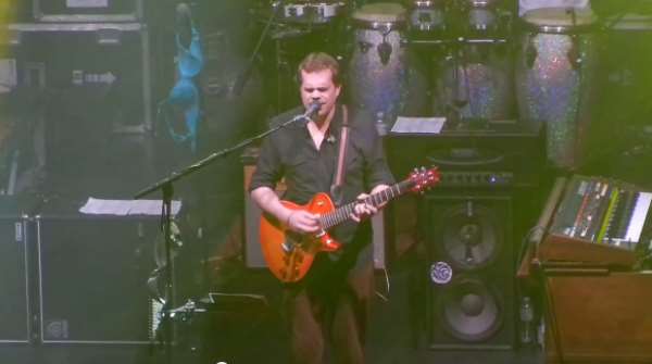 Umphrey's Teams With Honeydrops Horns For Michael Jackson Cover