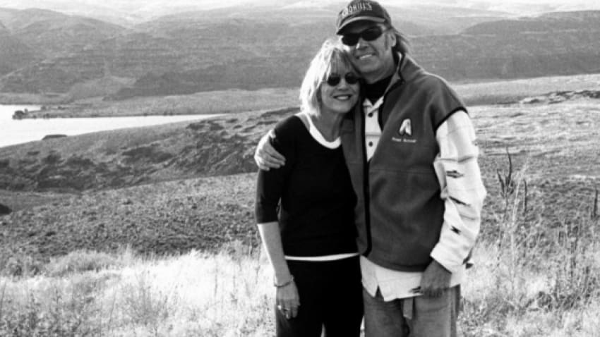 Report | Neil Young Files For Divorce From Pegi Young