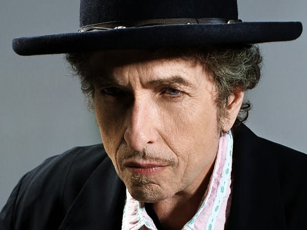 Bob Dylan Clarifies Some Points Made During Speech