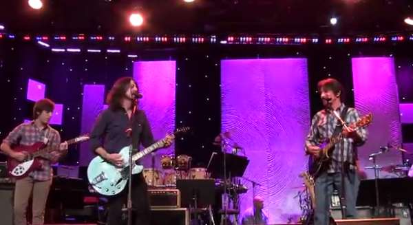 Video | Foo Fighters Rehearse Fortunate Son With Fogerty