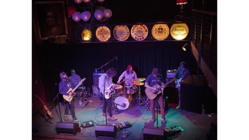 Make Like A Shovel | Futurebirds