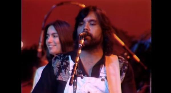 Remembering Lowell George | Little Feat With Emmylou & Bonnie