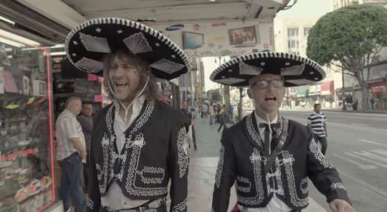 Pullin’ ‘Tubes | Moby’s Perfect Life Featuring Wayne Coyne
