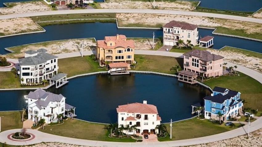 Modest Mouse Announces First New Album Since 2007