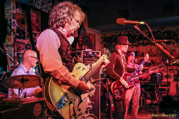 Review & Photos | New Riders & Moonalice | Auburn