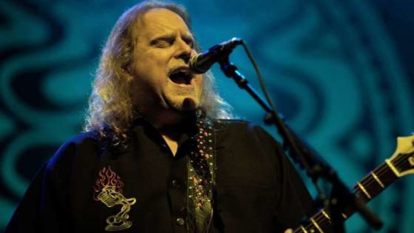 Gov't Mule Jams On Cortez The Killer With Neal In Chicago