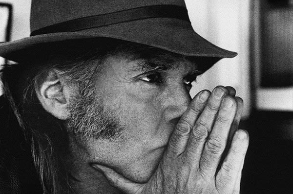Neil Young Debuts Three New Songs In Boston