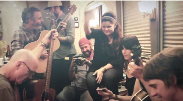 Bus Session | Gramblers Enlist Friends For One Toke Cover