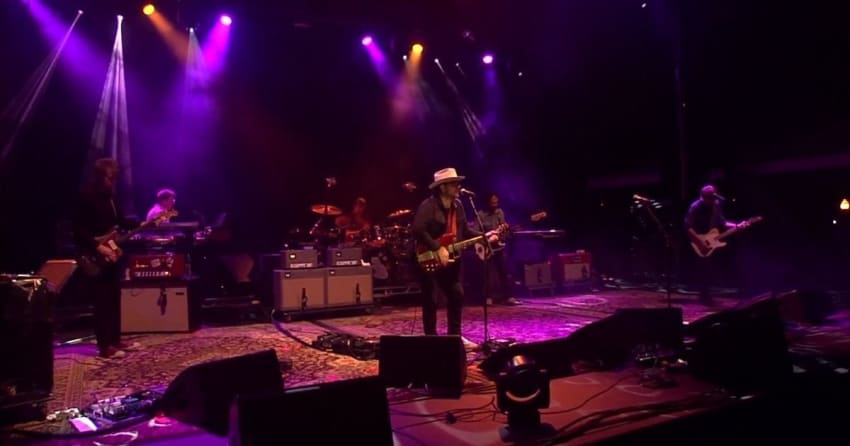 Wilco Performs Entire New Album Star Wars At Pitchfork