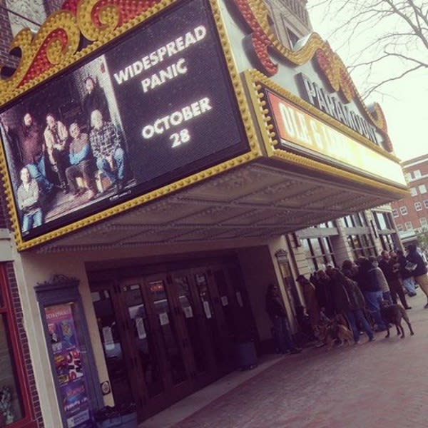 Covers Galore For Widespread Panic In Cedar Rapids