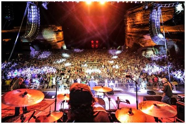 Widespread Panic Honors Vic Chesnutt & The Band At Red Rocks