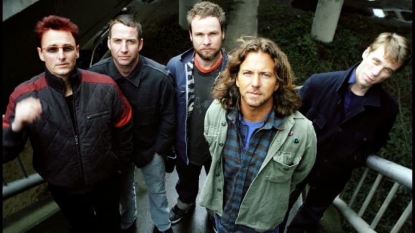 Pearl Jam Front Man Eddie Vedder Is Still Anti-War