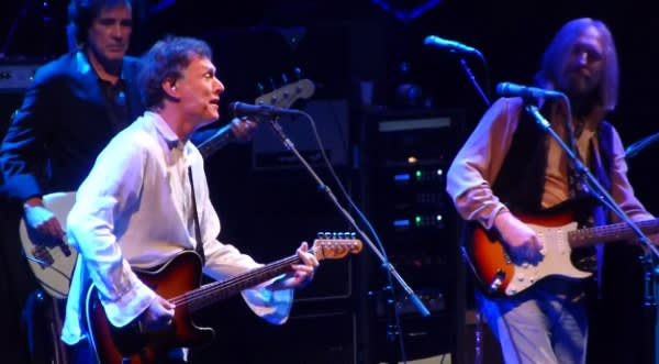 Steve Winwood Finally Sits In With Tom Petty & Heartbreakers