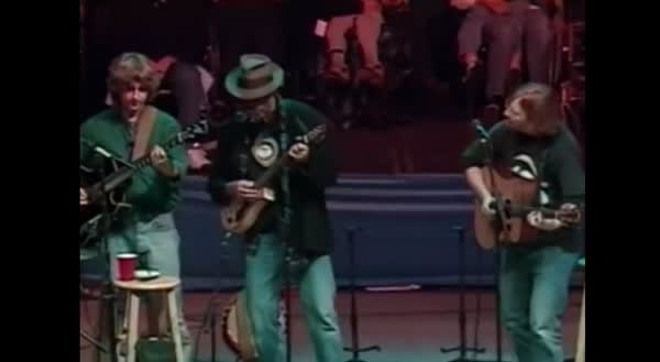 Throwback Thursday | Phish Unplugs For Bridge School