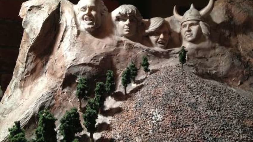 Stop-Motion Video | Flight Of The Mockingbird