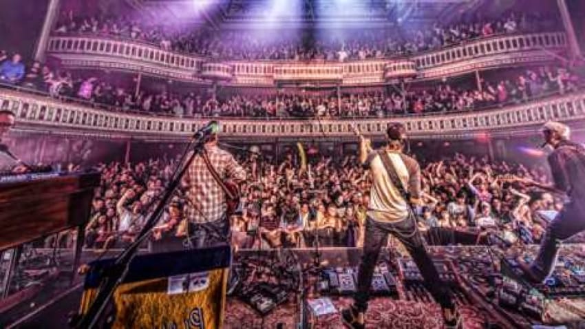 Televised Tune | Umphrey's McGee - Picking Up The Tab